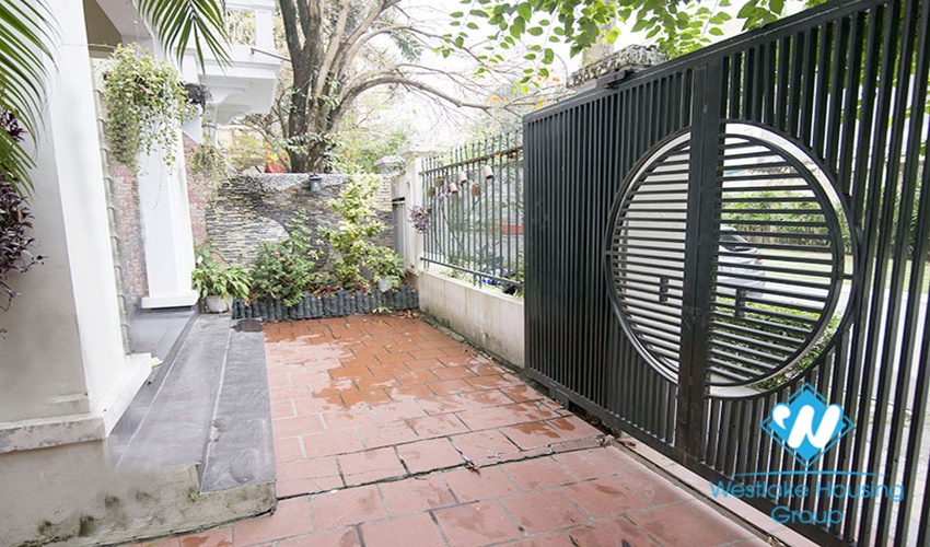 Nice villa near unis school for rent